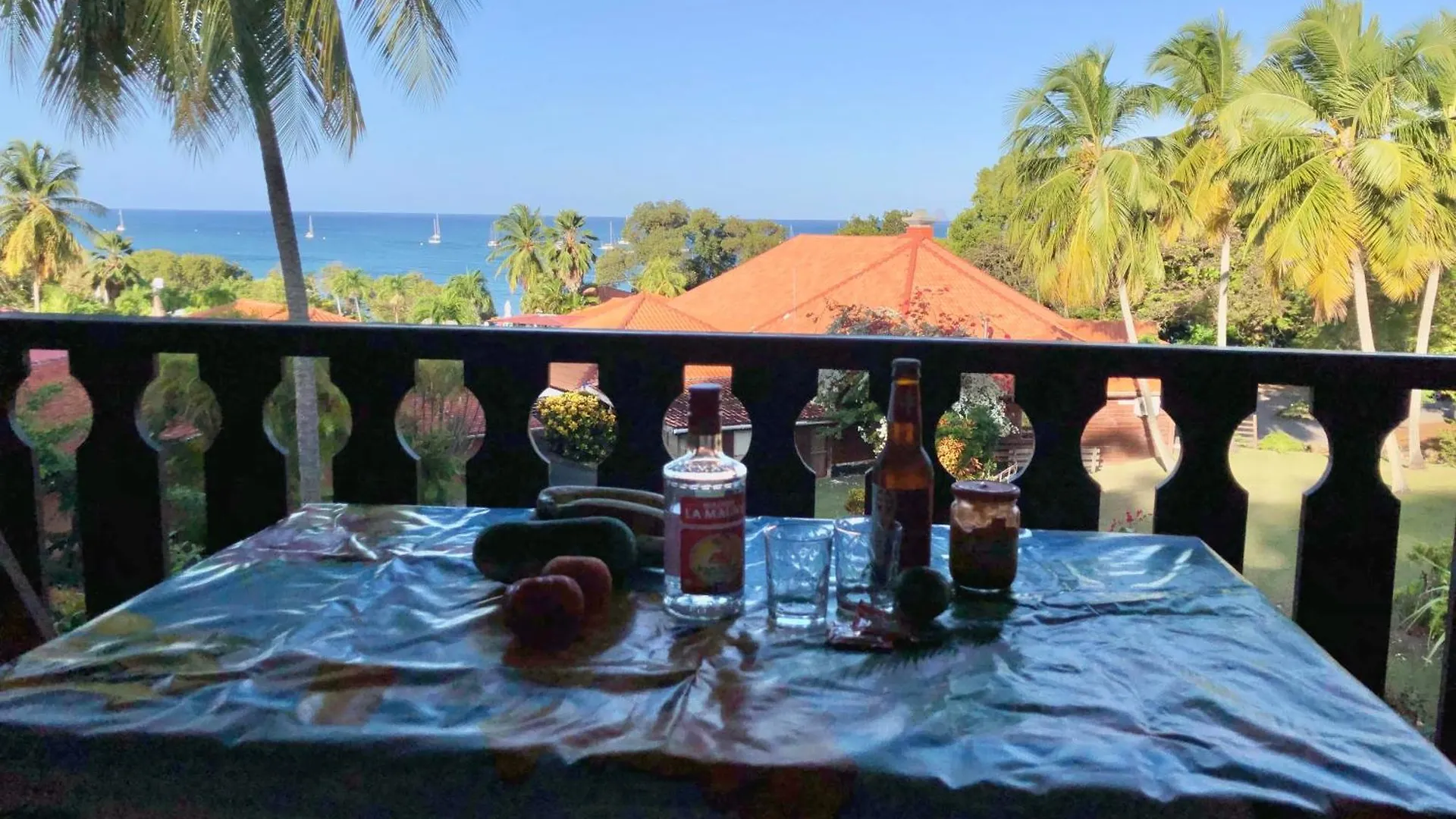 Case Coco A Sainte Anne Avec Wifi Vue Mer